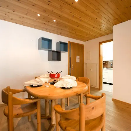 Granit-5 By Interhome Апартаменты Церматт